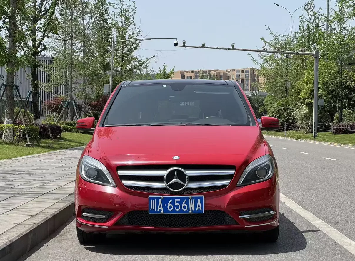 Mercedes-Benz B Class