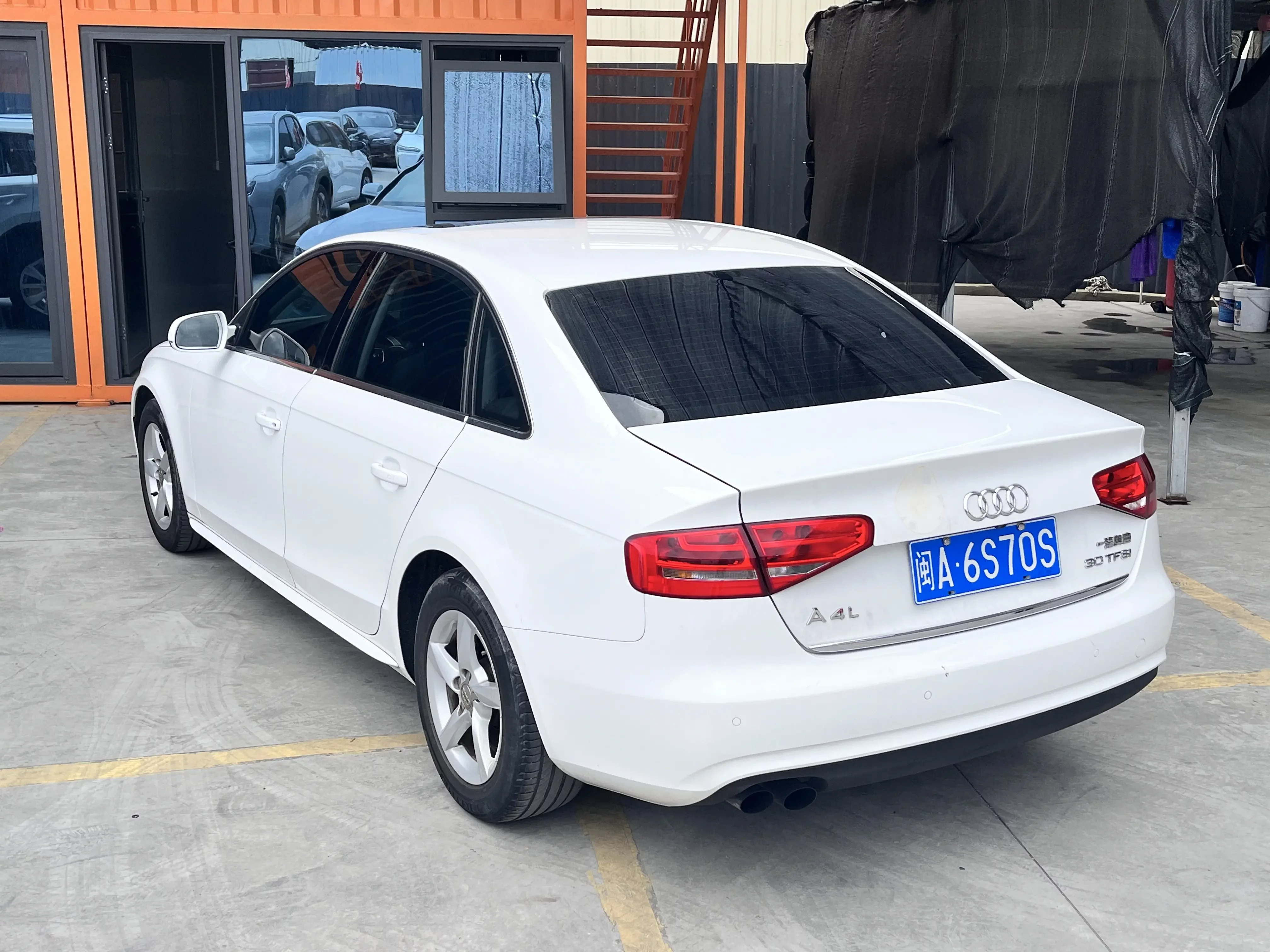 Audi A4L