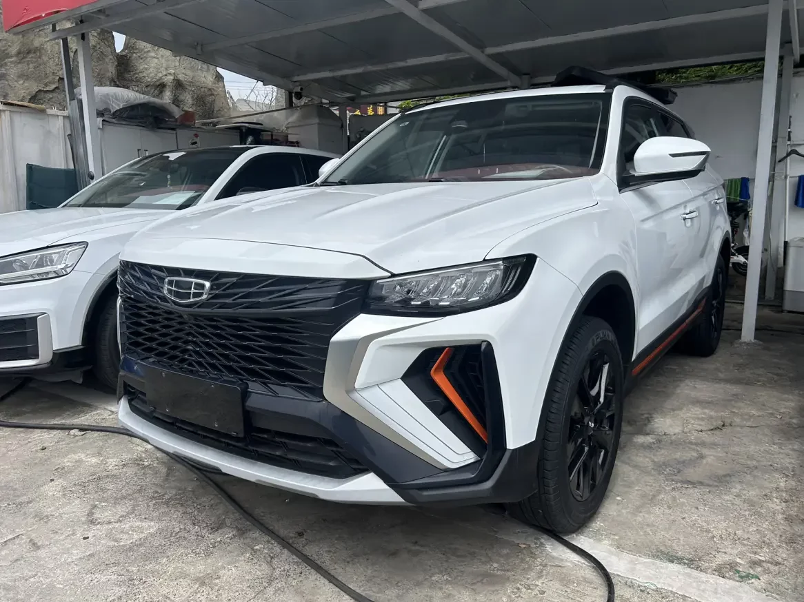 Geely Atlas