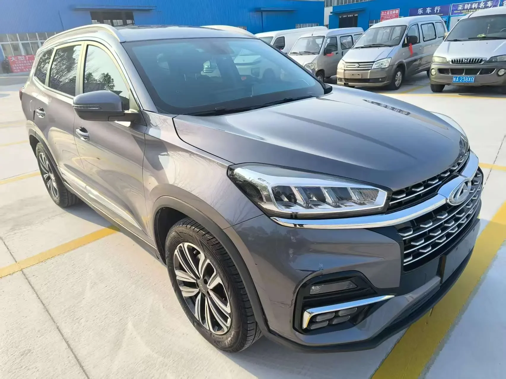 Chery Tiggo 8
