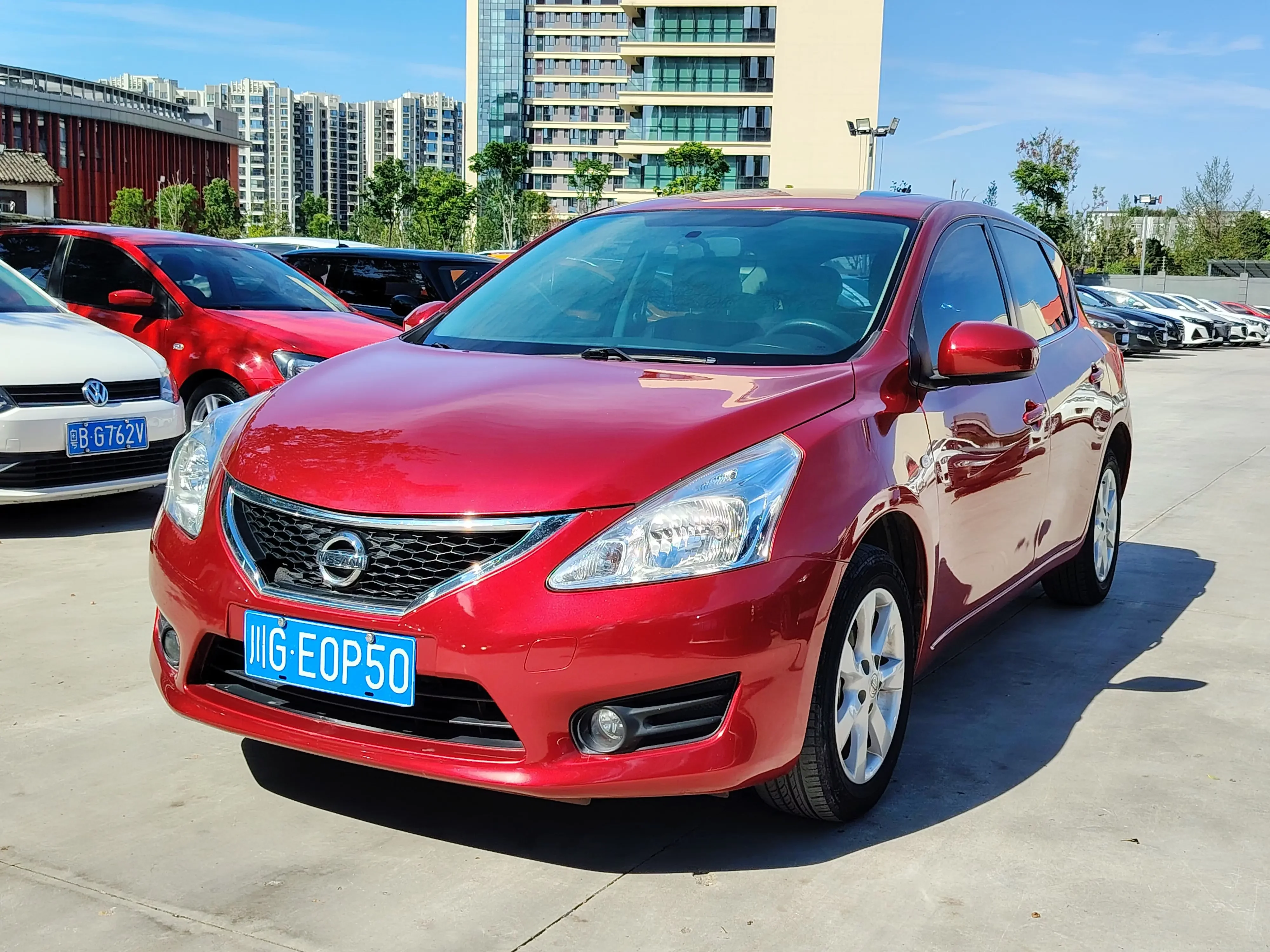 Nissan Tiida