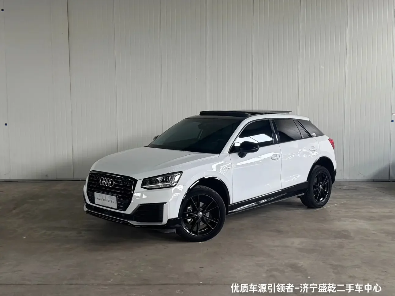 Audi Q2L