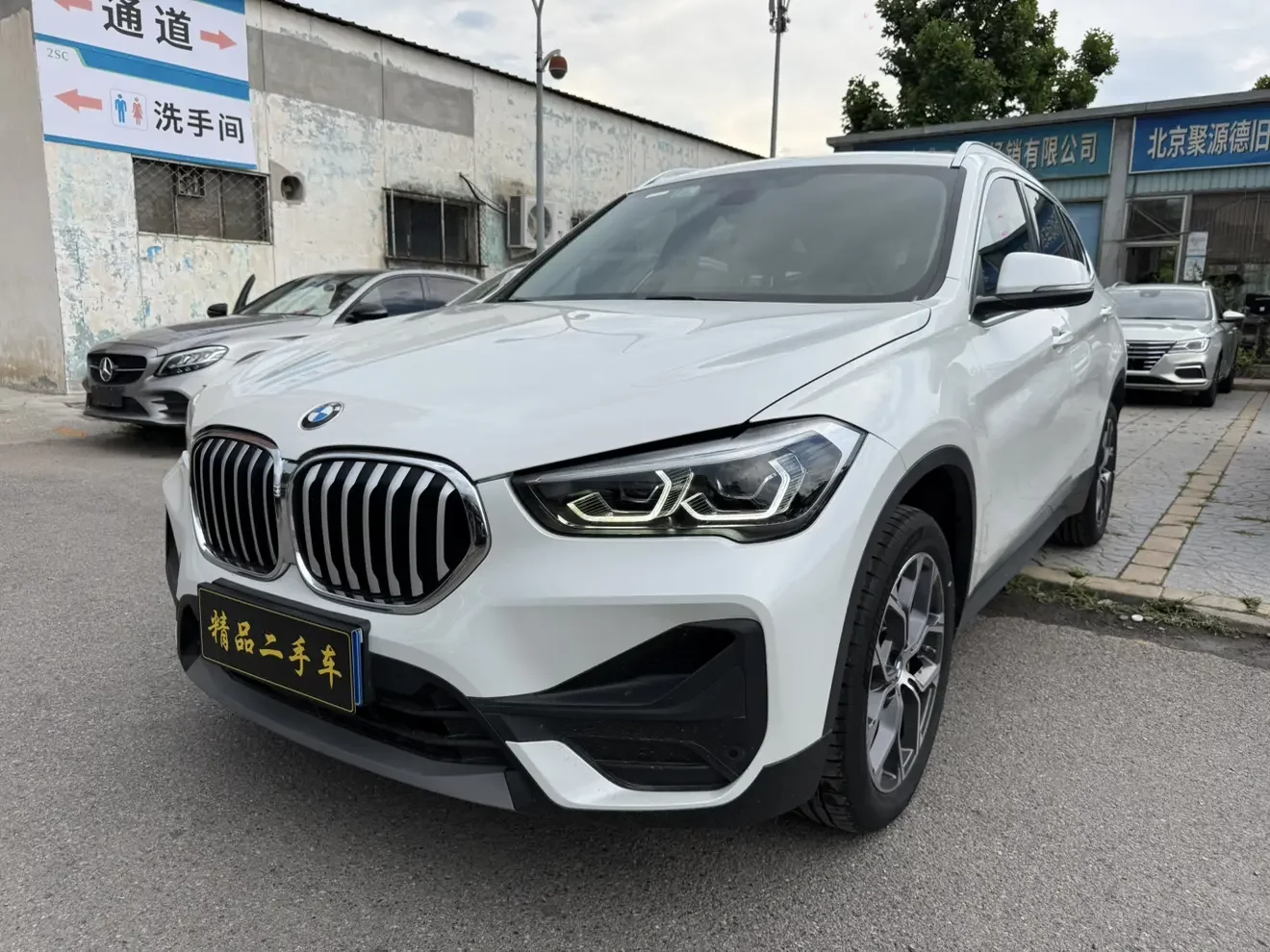 BMW X1
