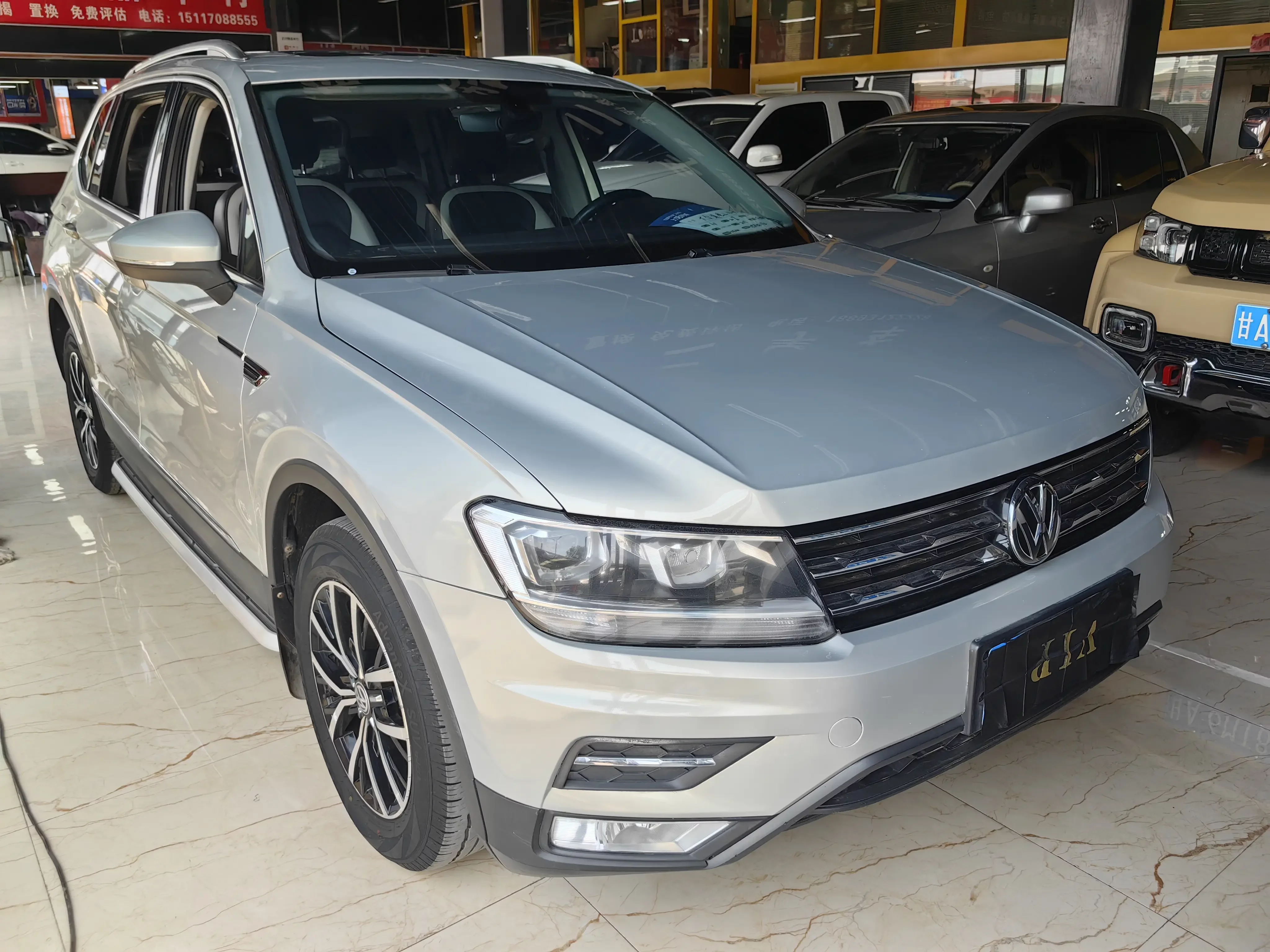 Volkswagen Tiguan L