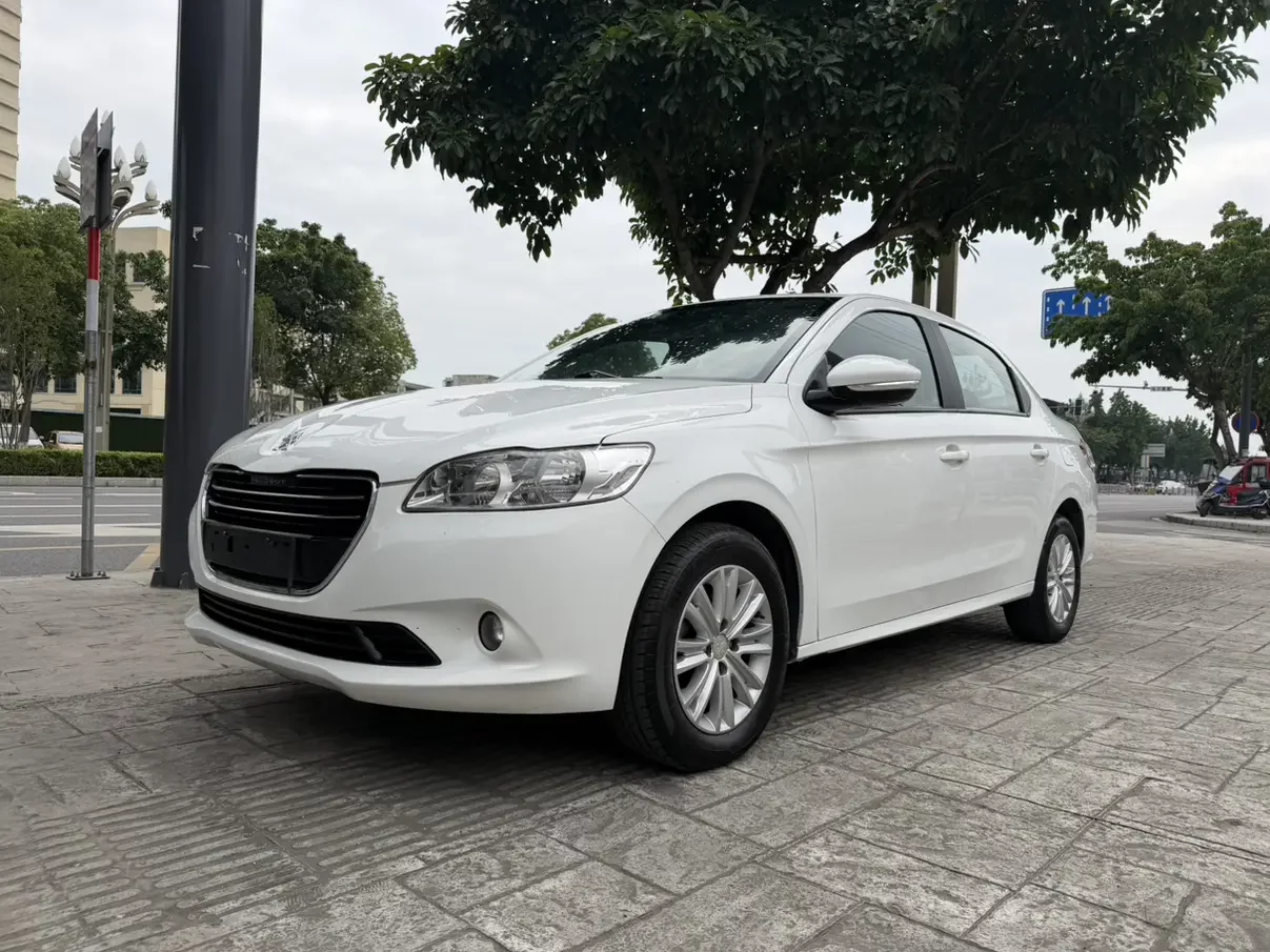 Peugeot 301