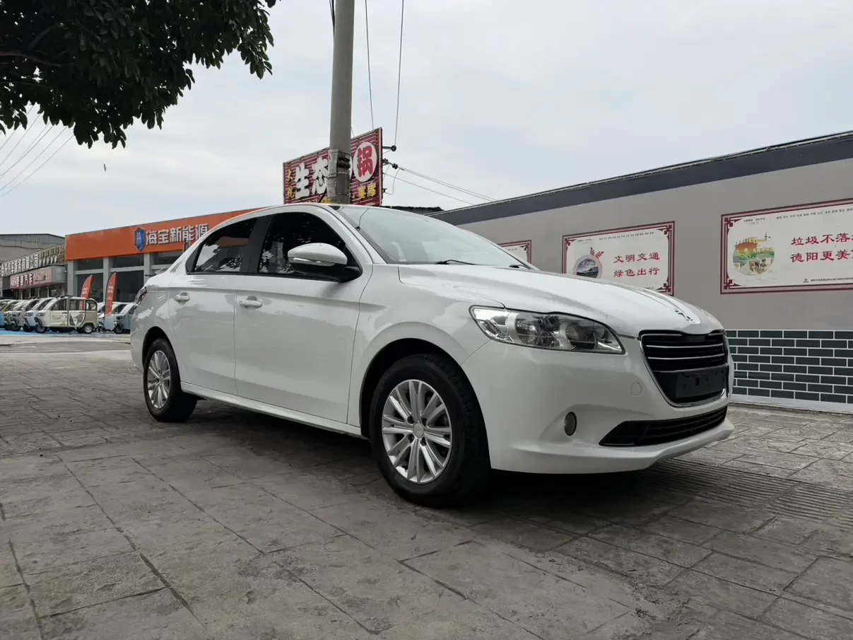 Peugeot 301