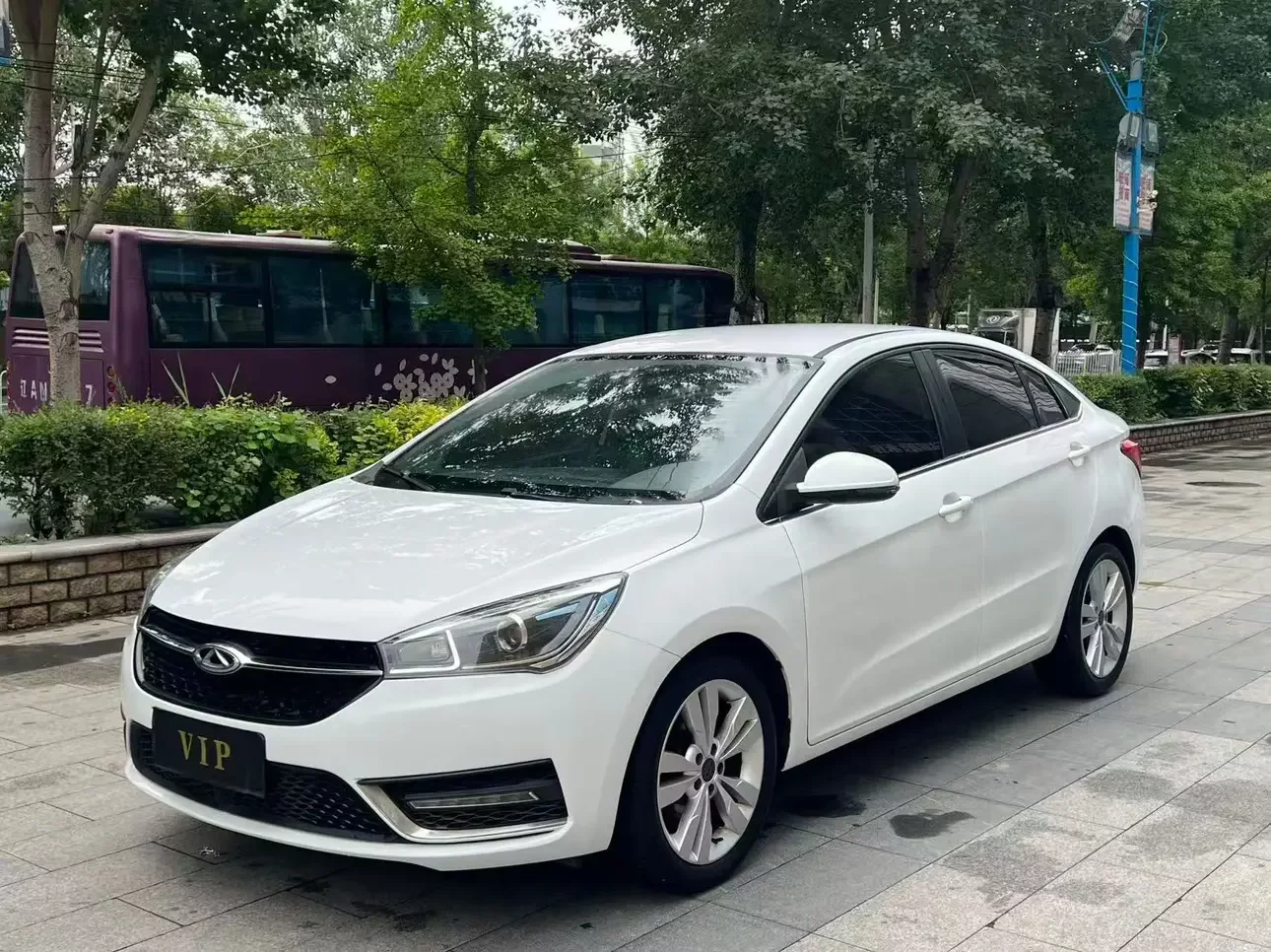 Chery Arrizo 5