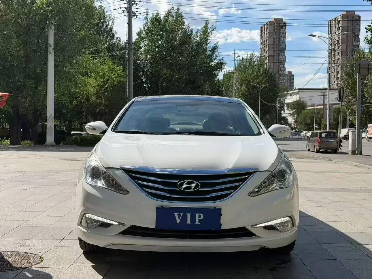 Hyundai sonata eight