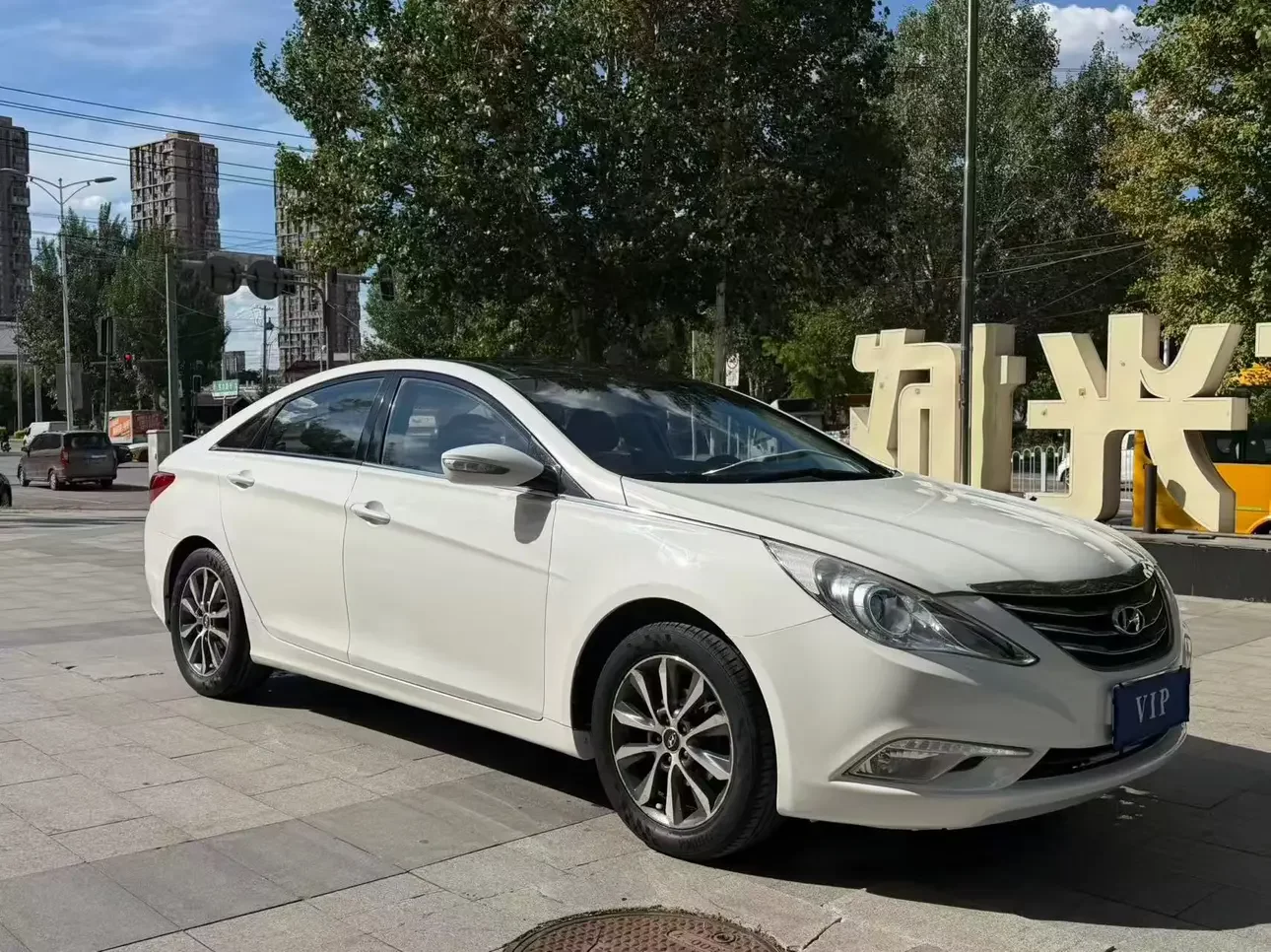 Hyundai sonata eight