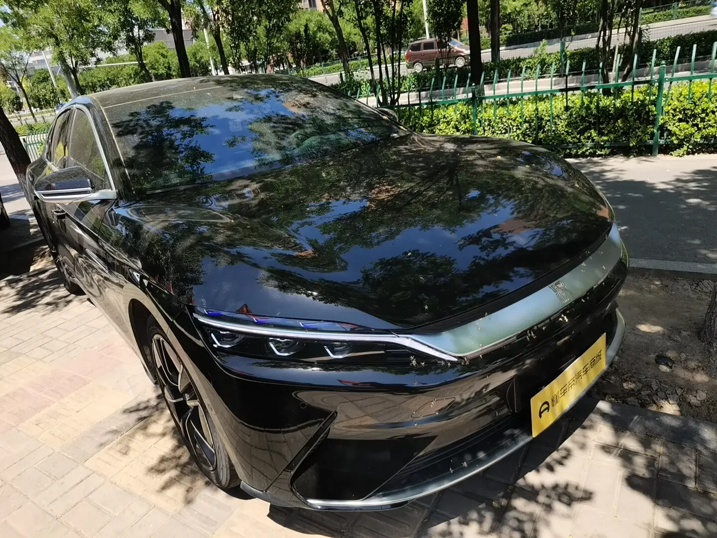 BYD Han EV