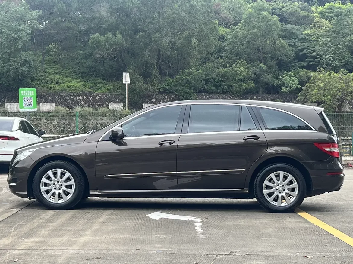 Mercedes-Benz R-Class