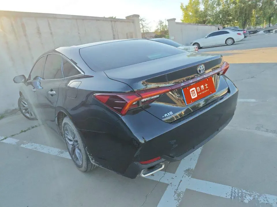 Toyota Avalon