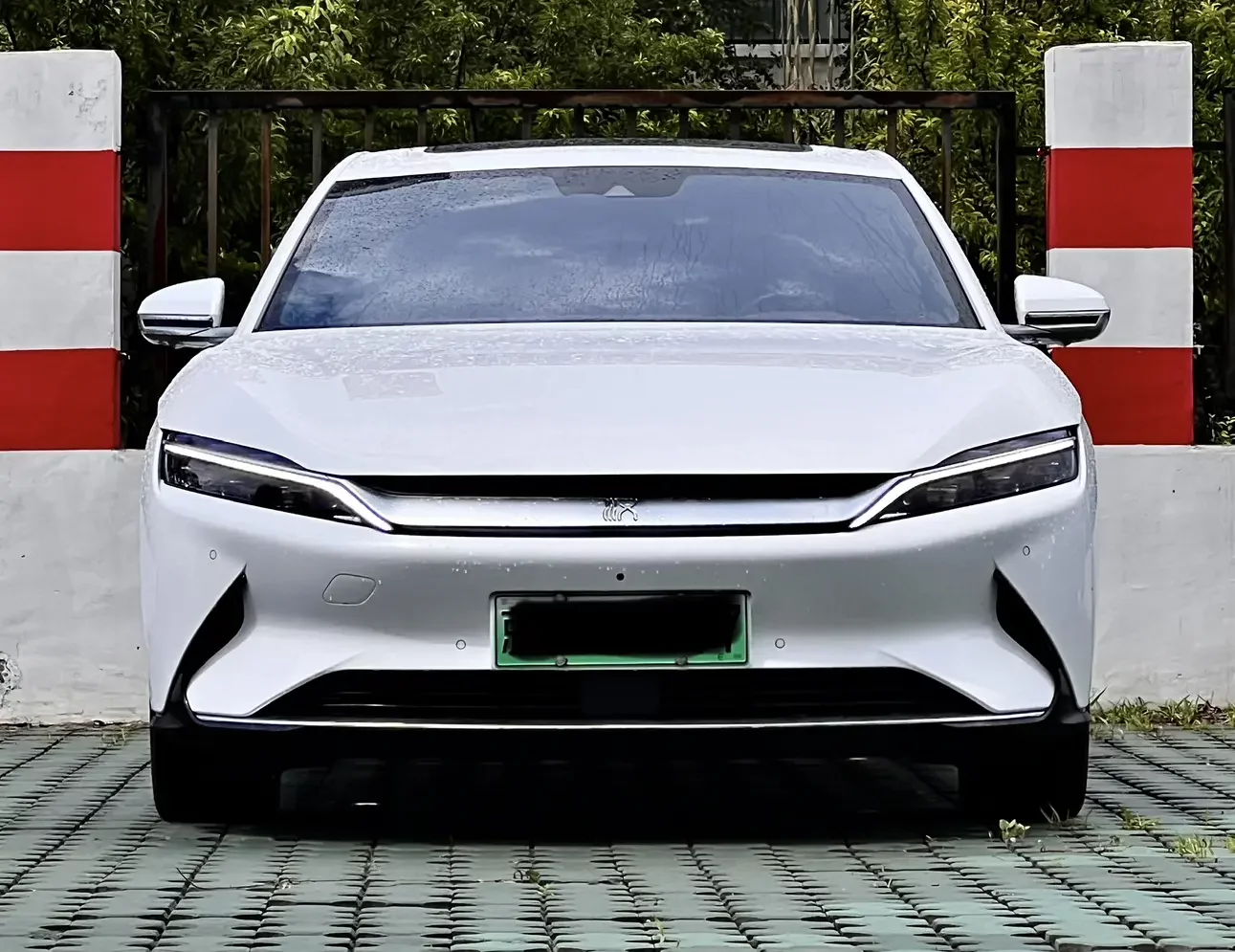 BYD Han EV