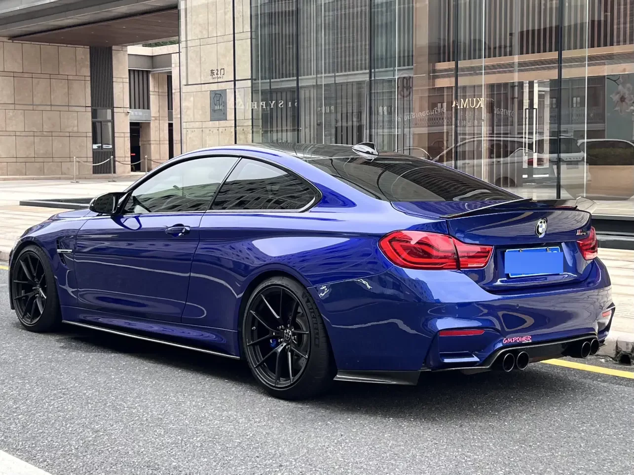 BMW M4
