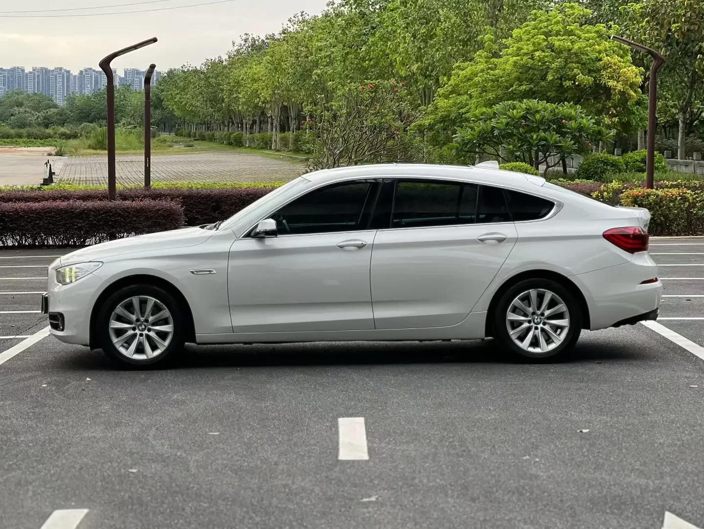BMW 5 Series GT