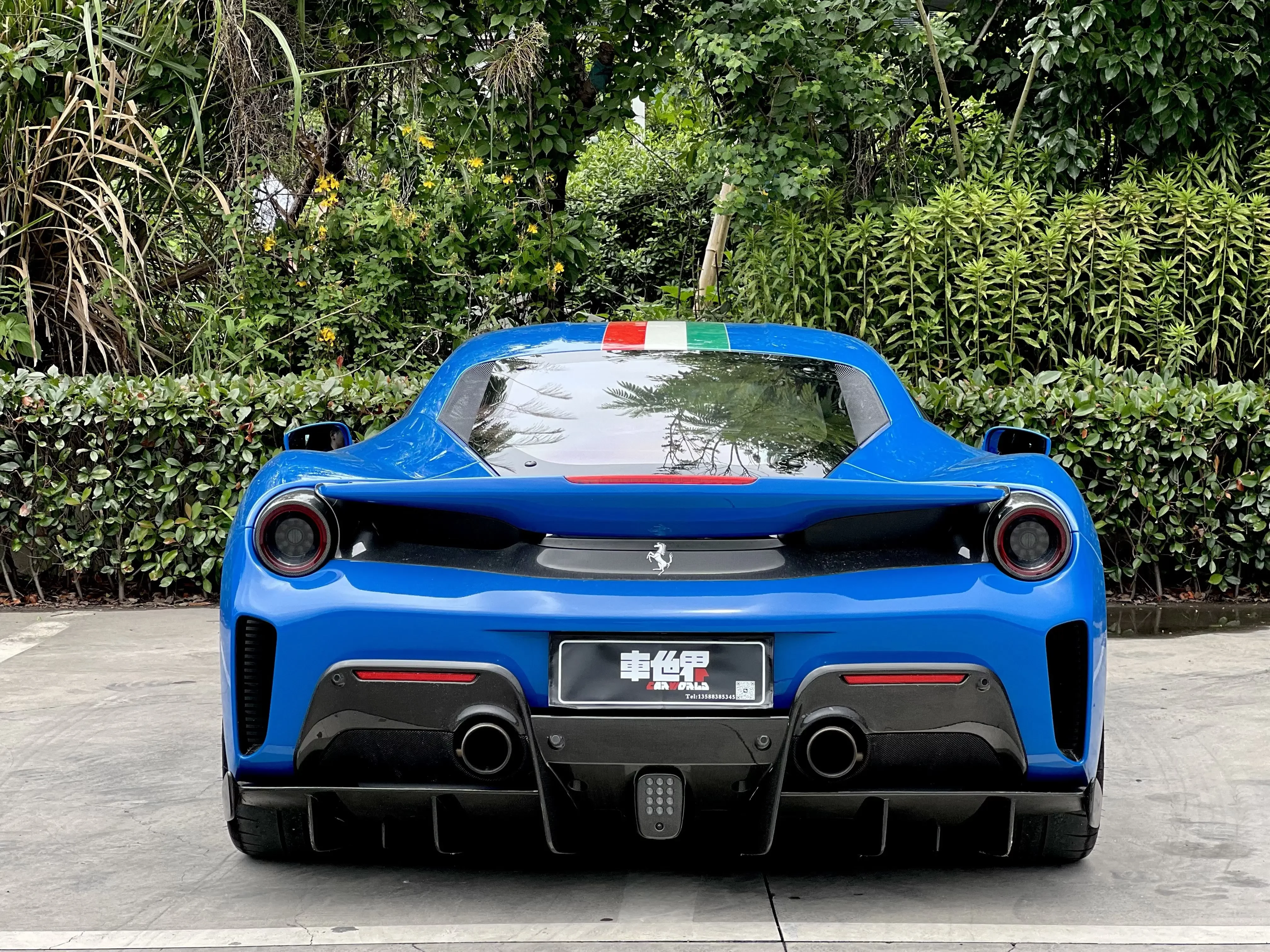 Ferrari 488