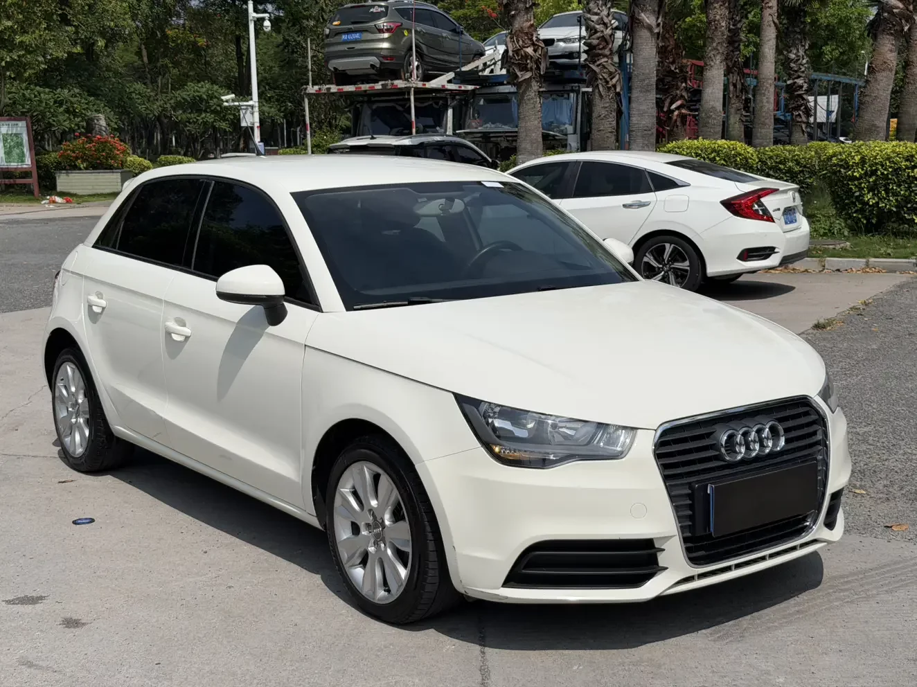 Audi A1