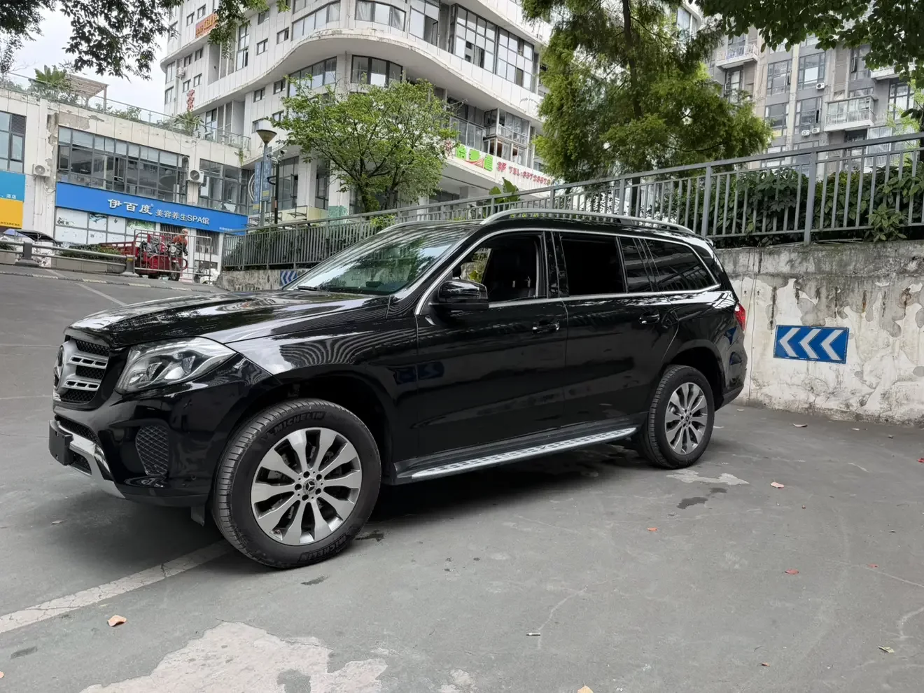 Mercedes-Benz GLS