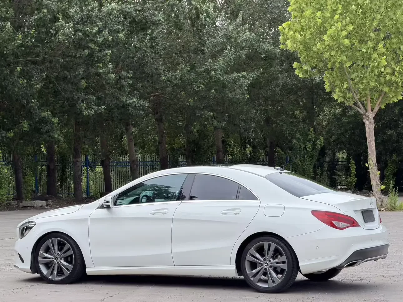 Mercedes-Benz CLA (Imported)