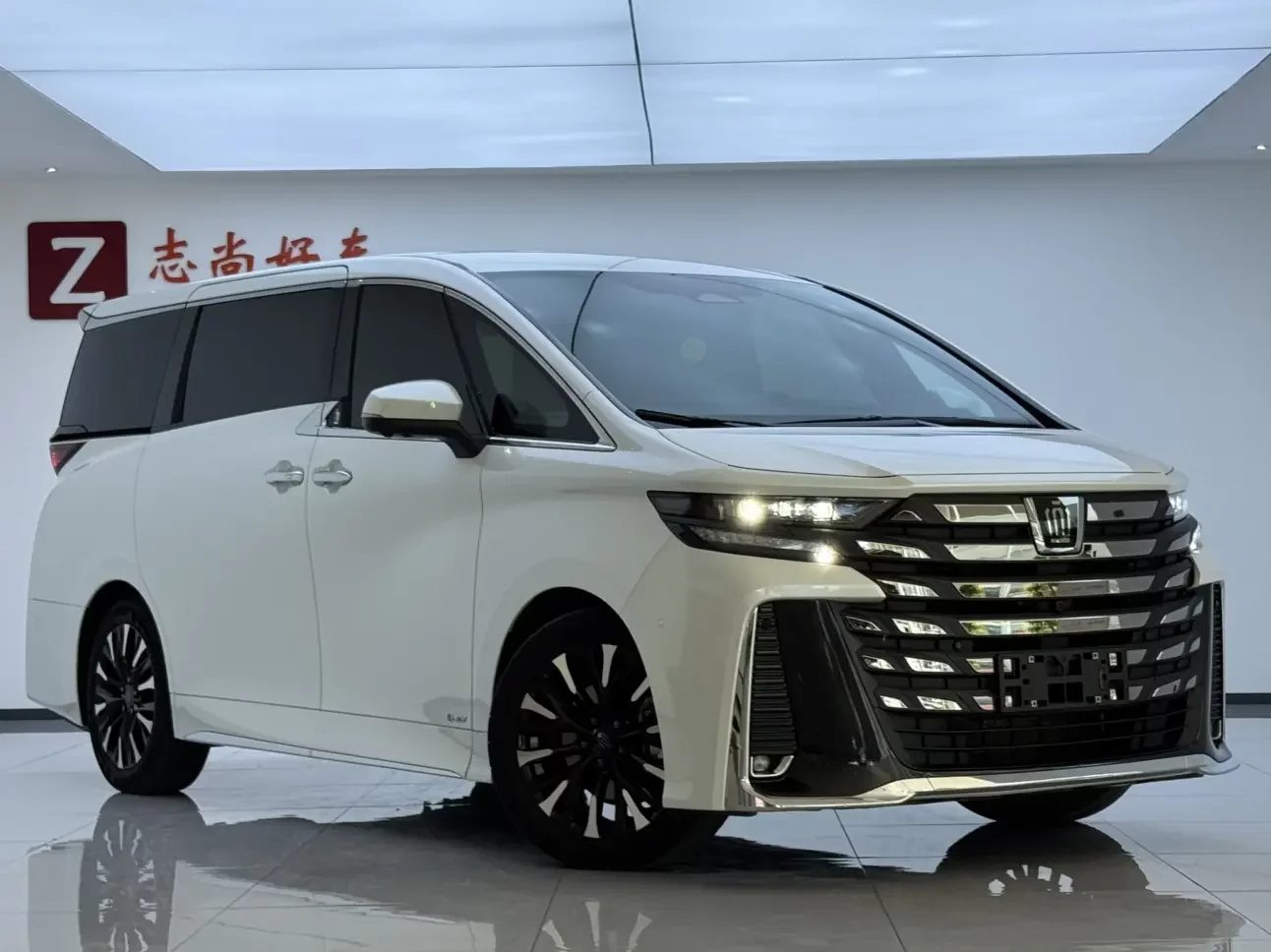 Toyota Crown Wellfire