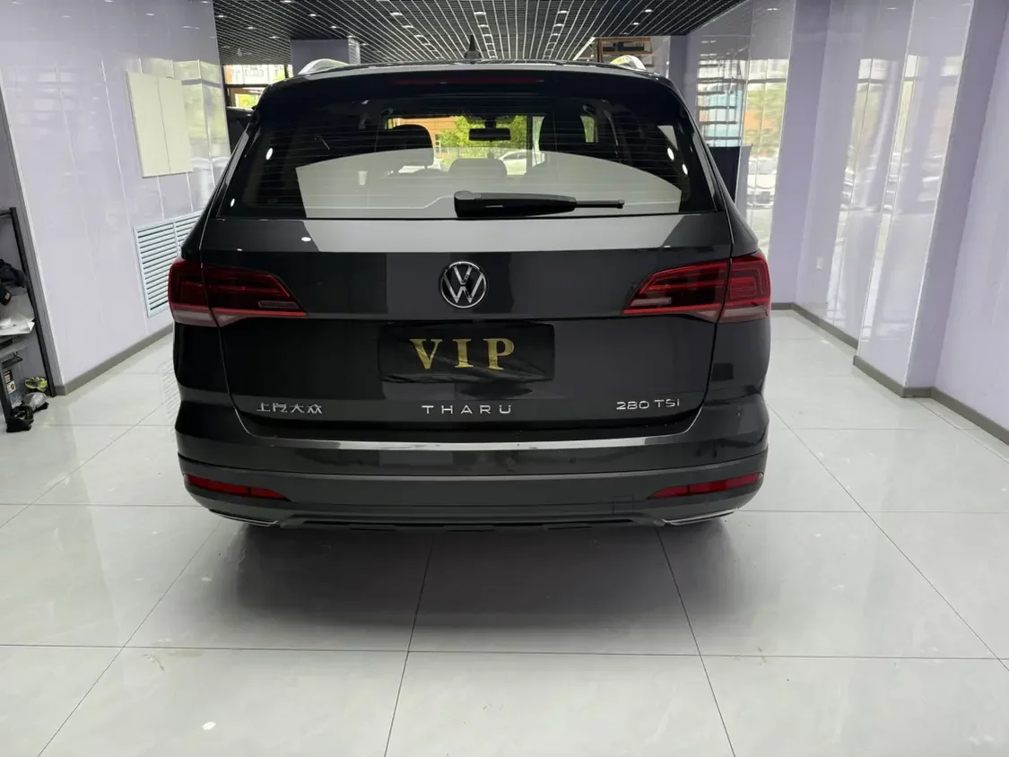 Volkswagen Tharu