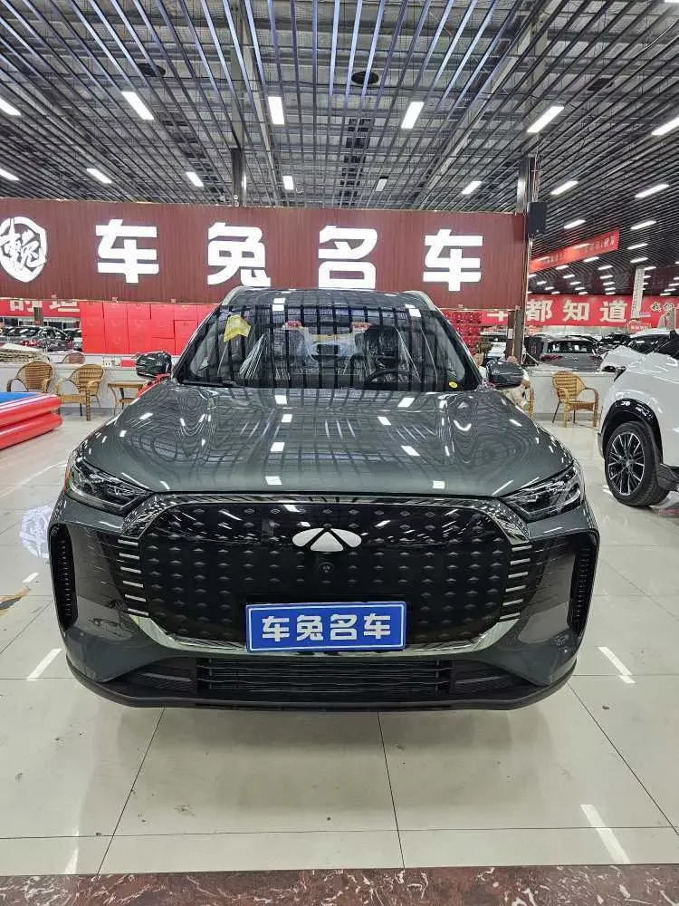 Chery Fengyun T8