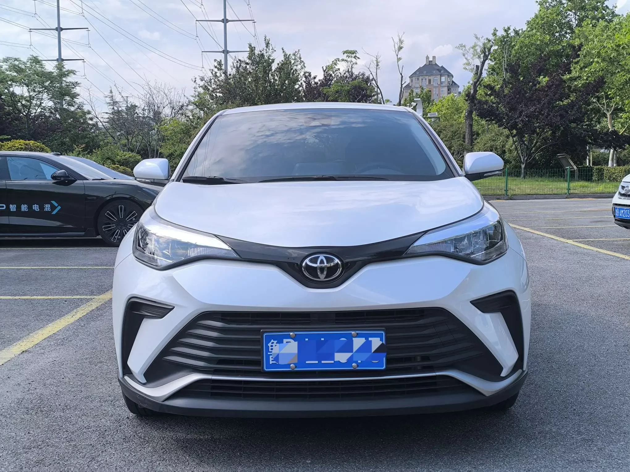 Toyota C-HR Hybrid