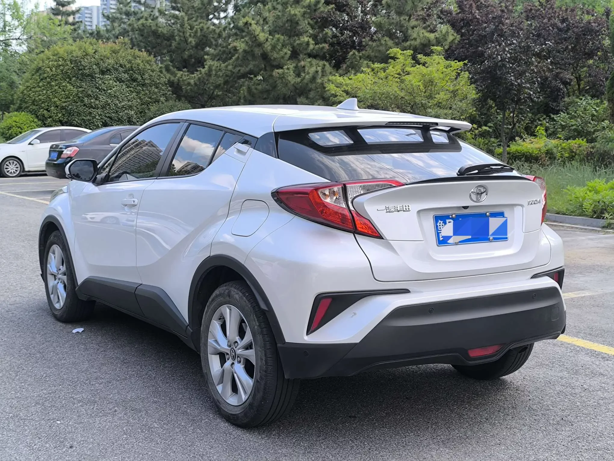 Toyota C-HR Hybrid