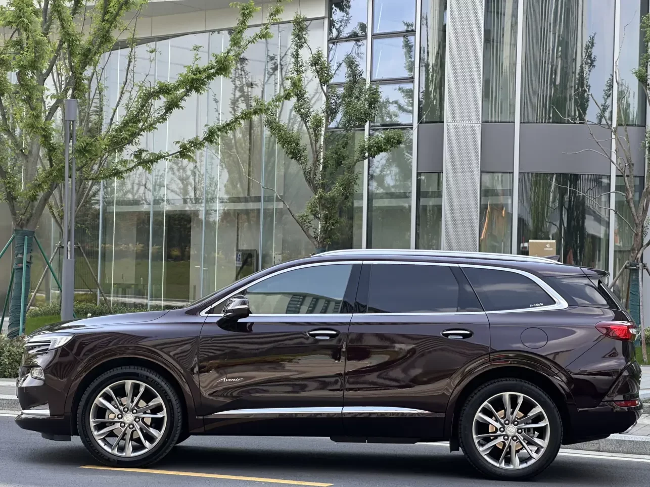 Buick Angke Banner
