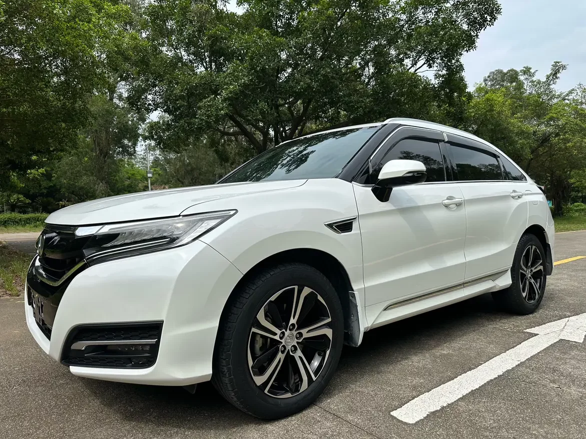 Honda UR-V