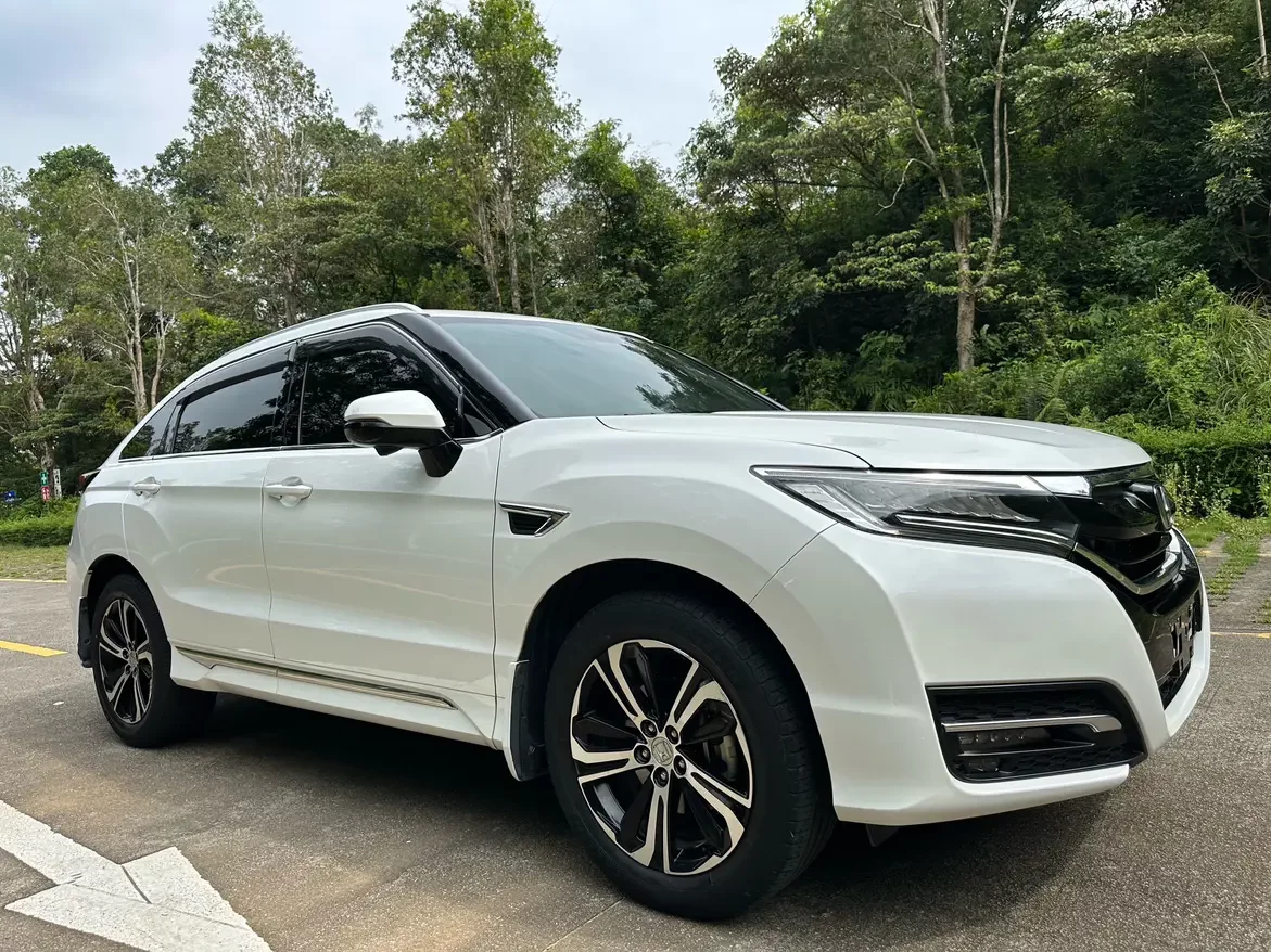 Honda UR-V