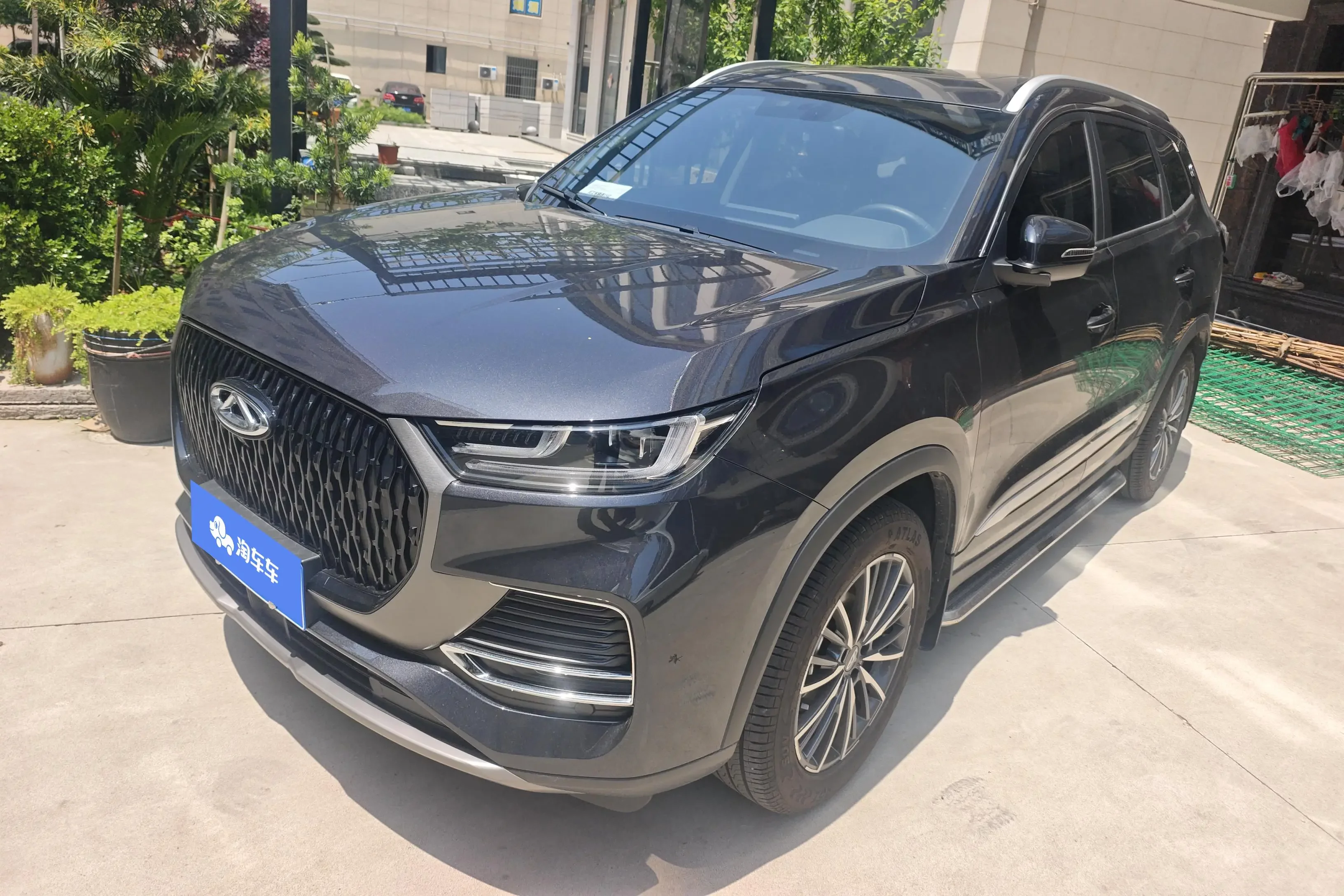 Chery Tiggo 8