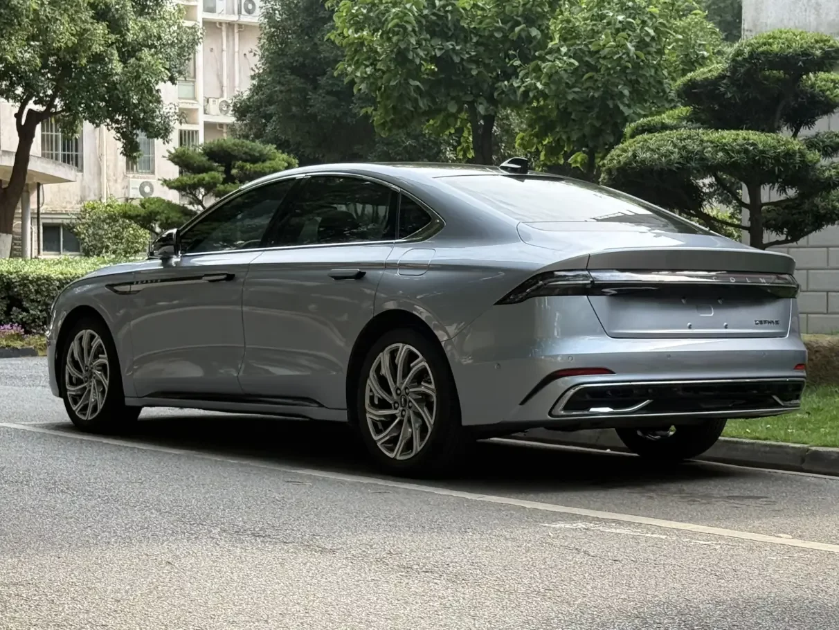 Lincoln Z