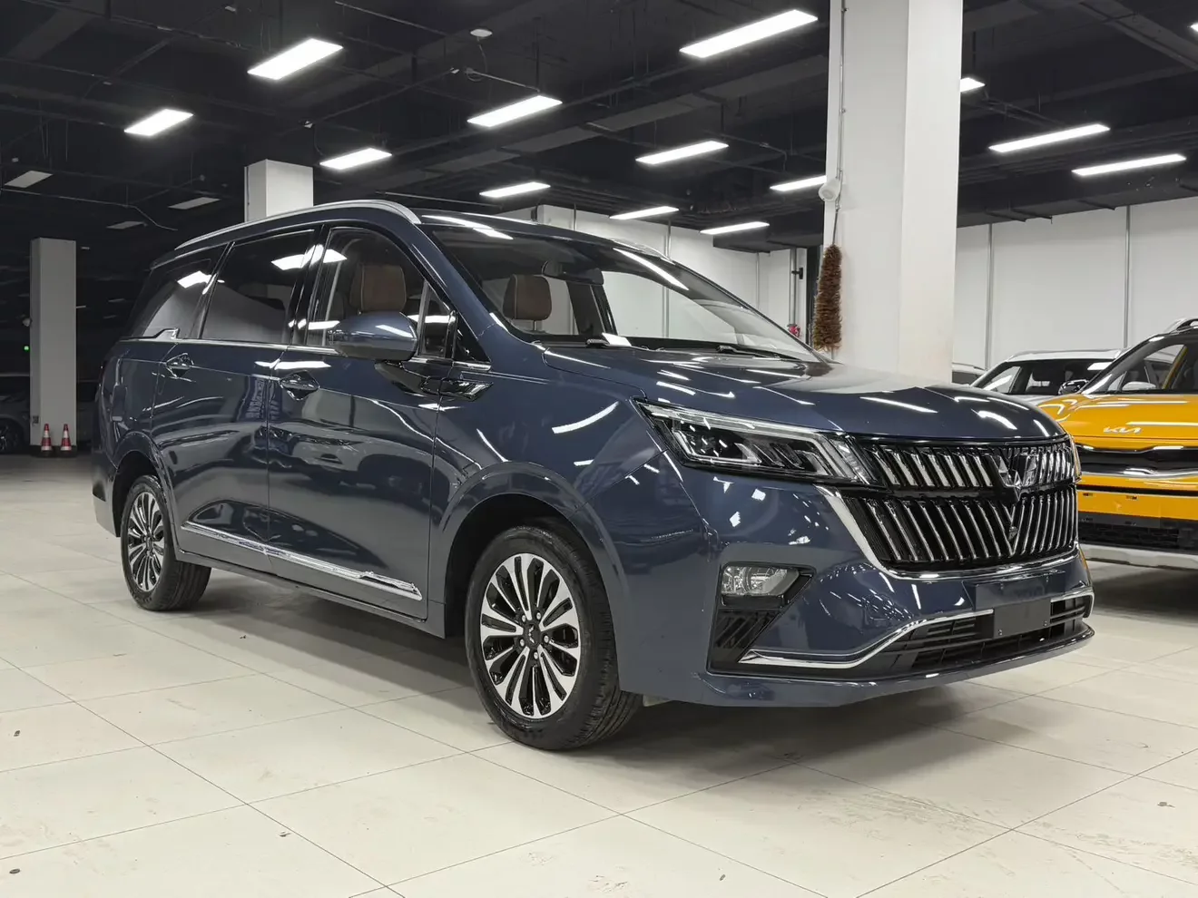 Wuling Jiachen