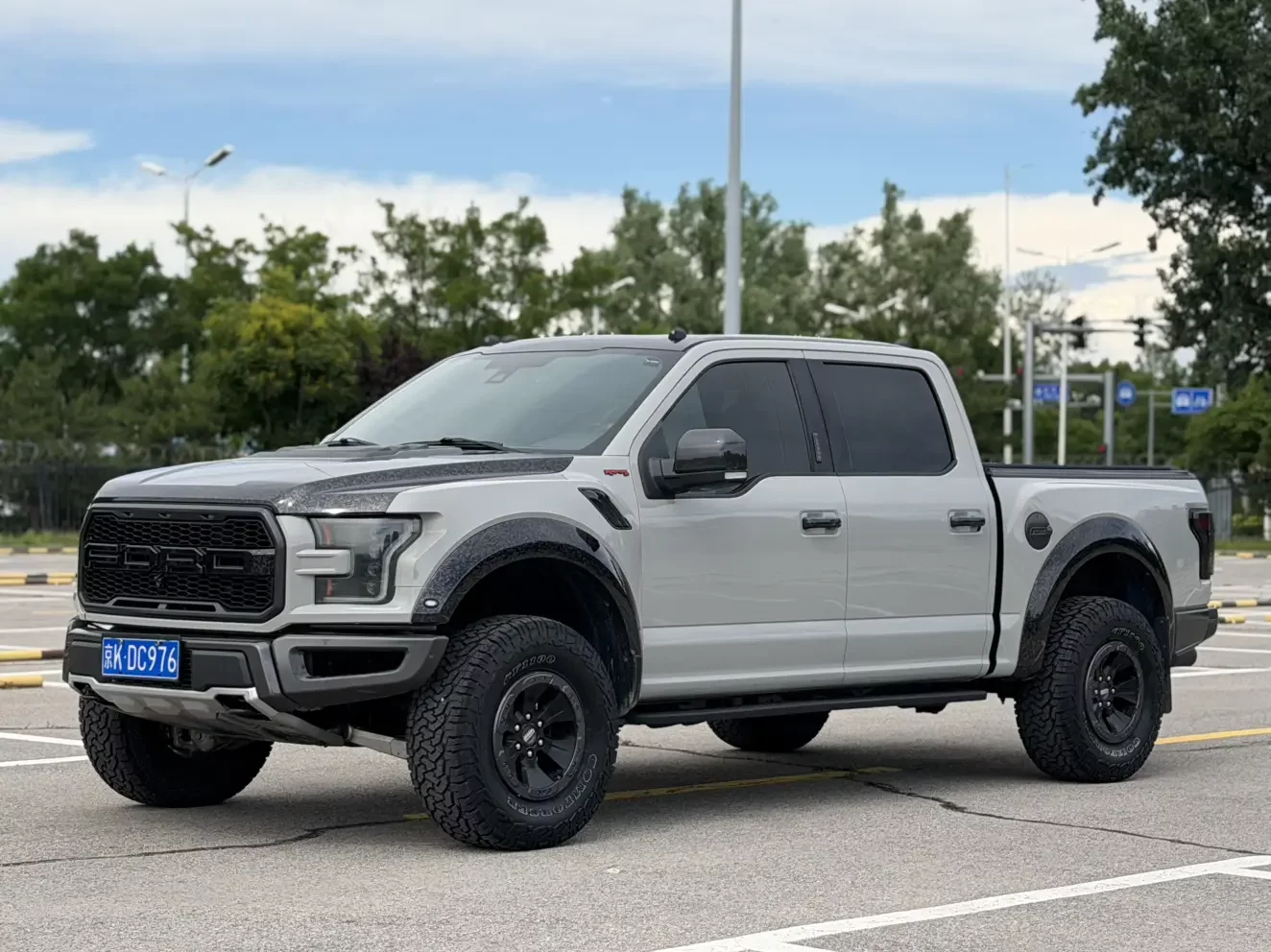 Ford F-150 Raptor