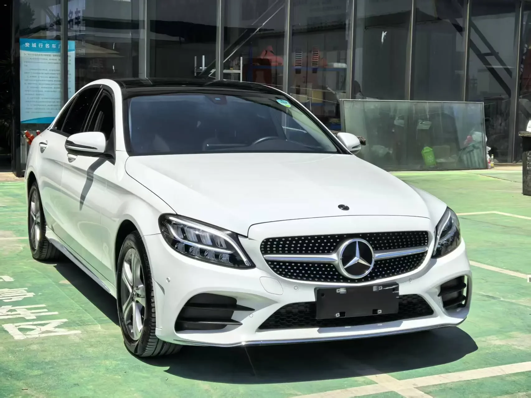 Mercedes-Benz C Class