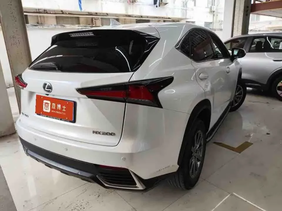 Lexus NX