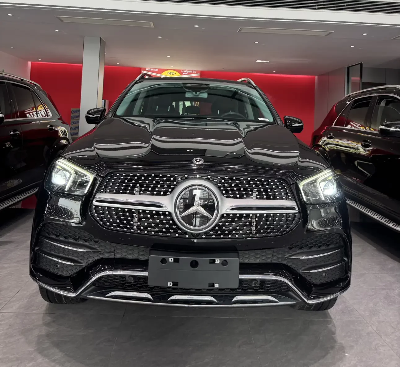 Mercedes-Benz GLE (Imported)
