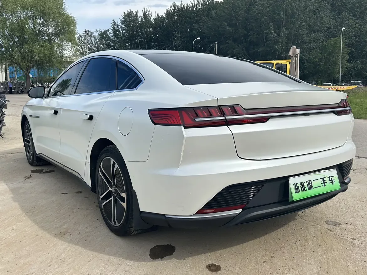 BYD Han EV