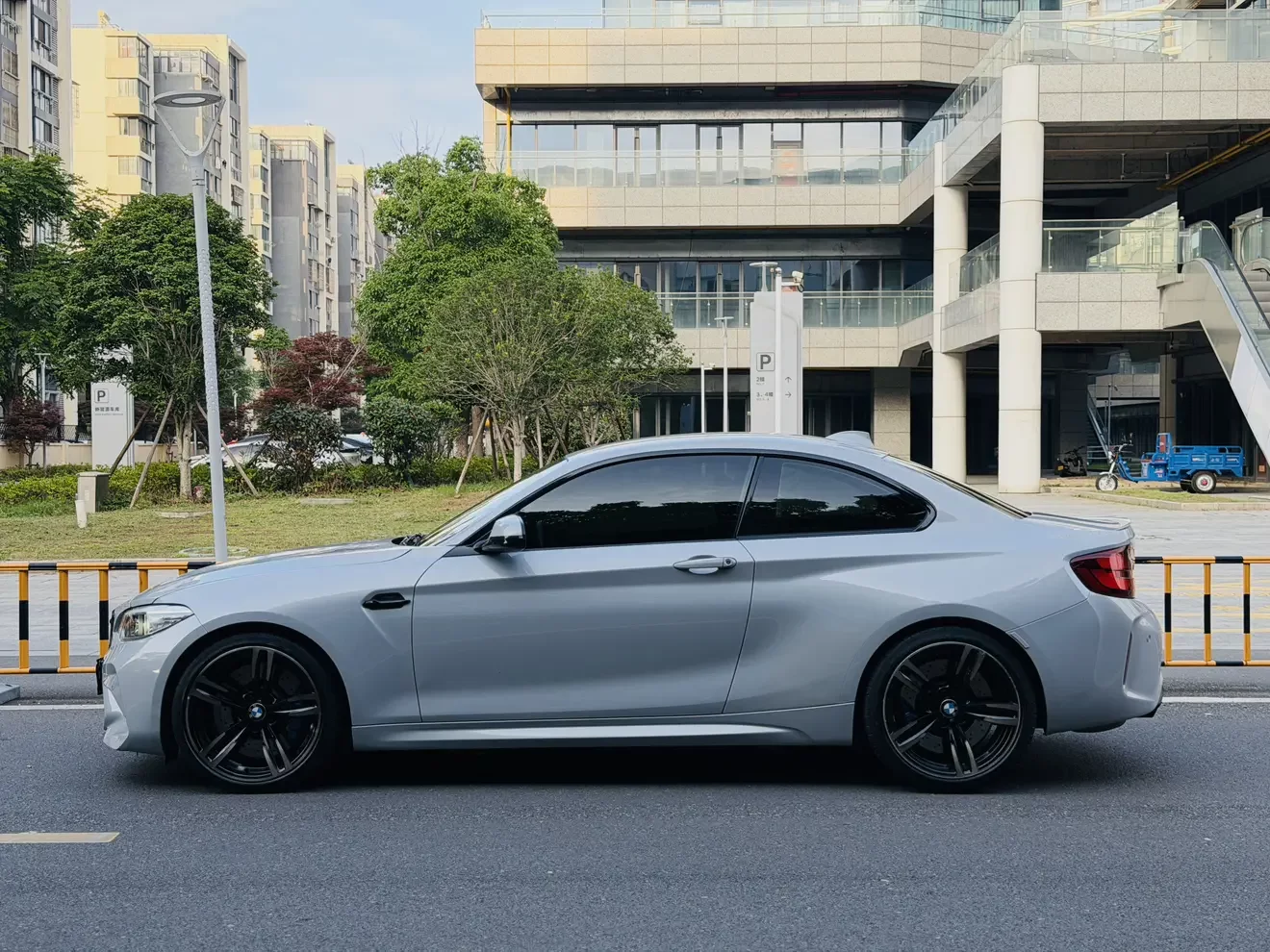 BMW M2