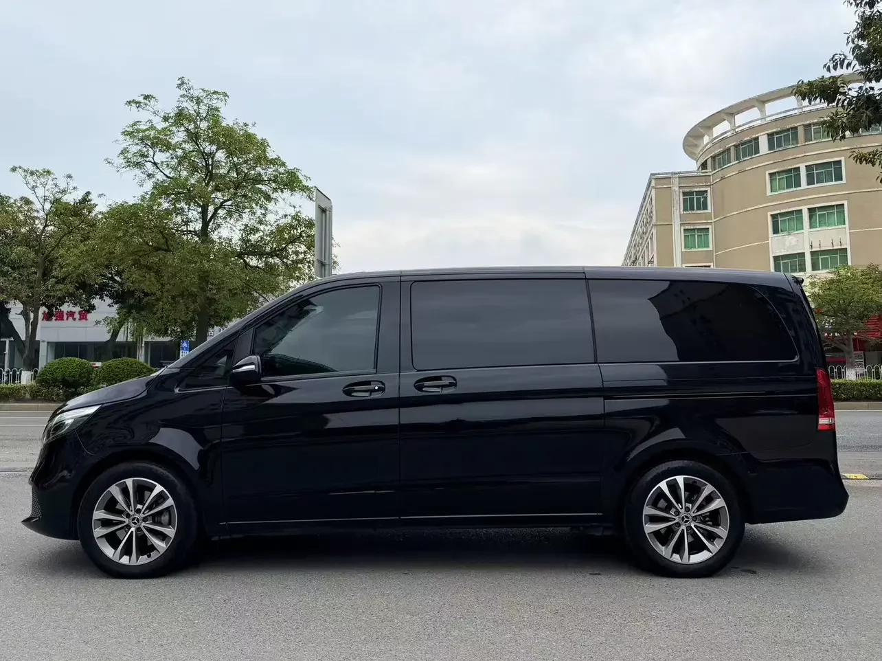 Mercedes-Benz V Class
