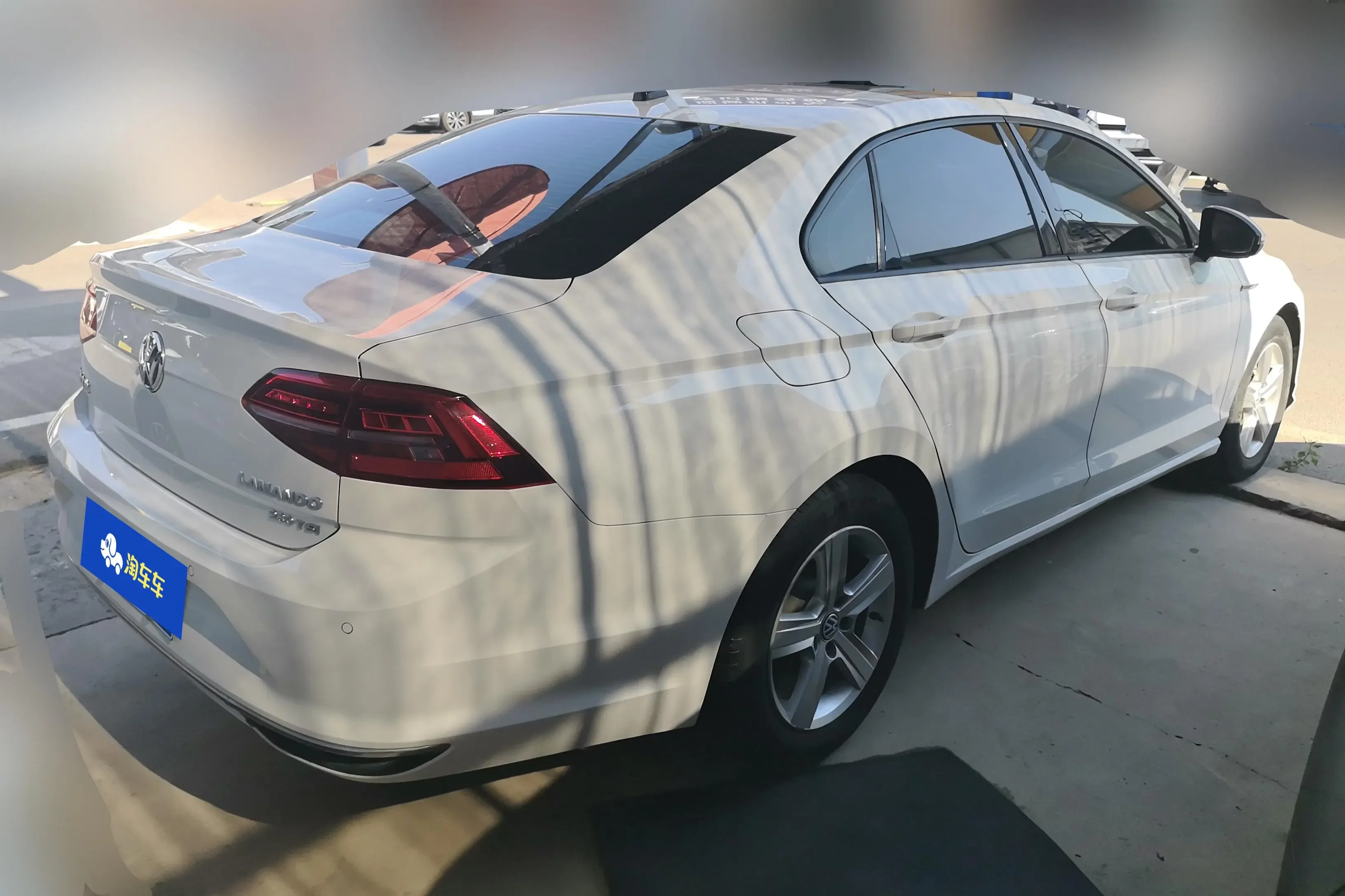 Volkswagen Lamando