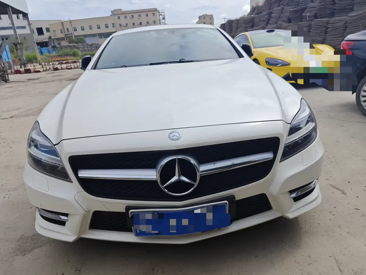Mercedes-Benz CLS