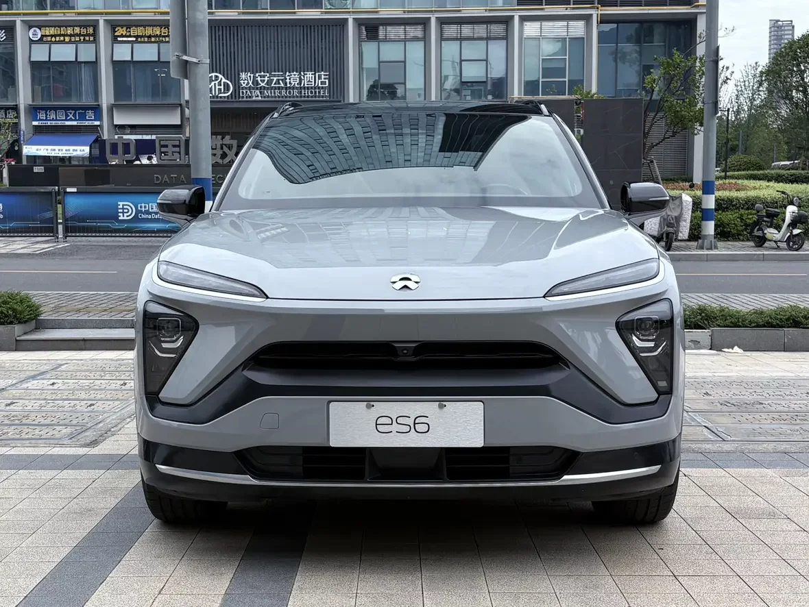 NIO ES6