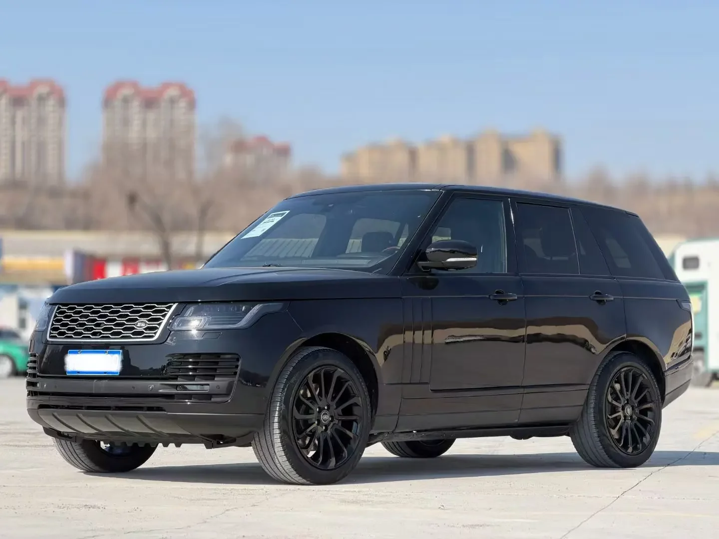 Land Rover range rover