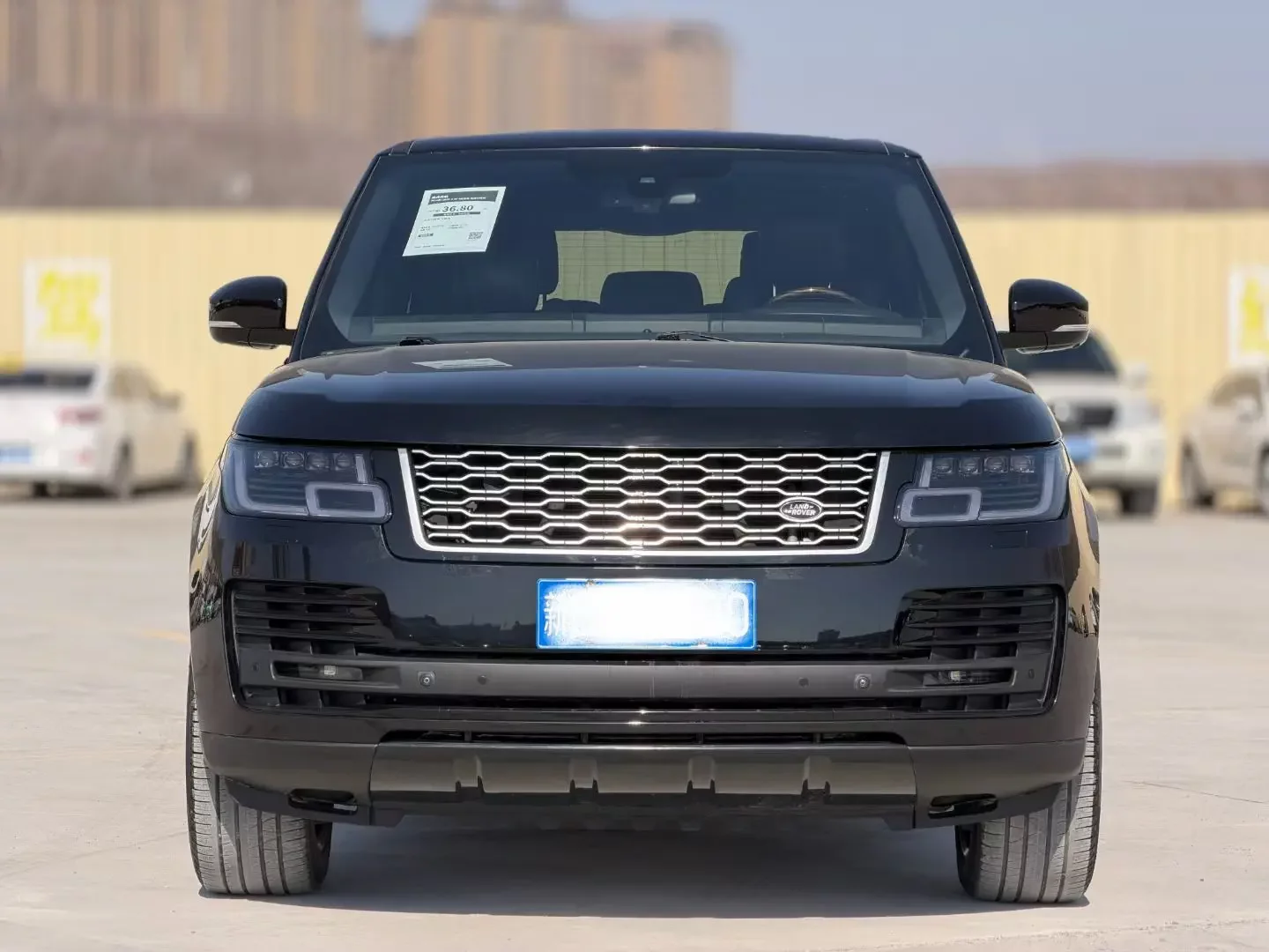 Land Rover range rover