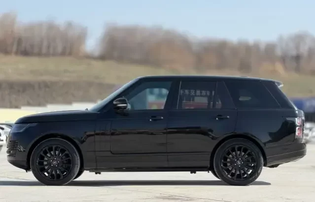 Land Rover range rover