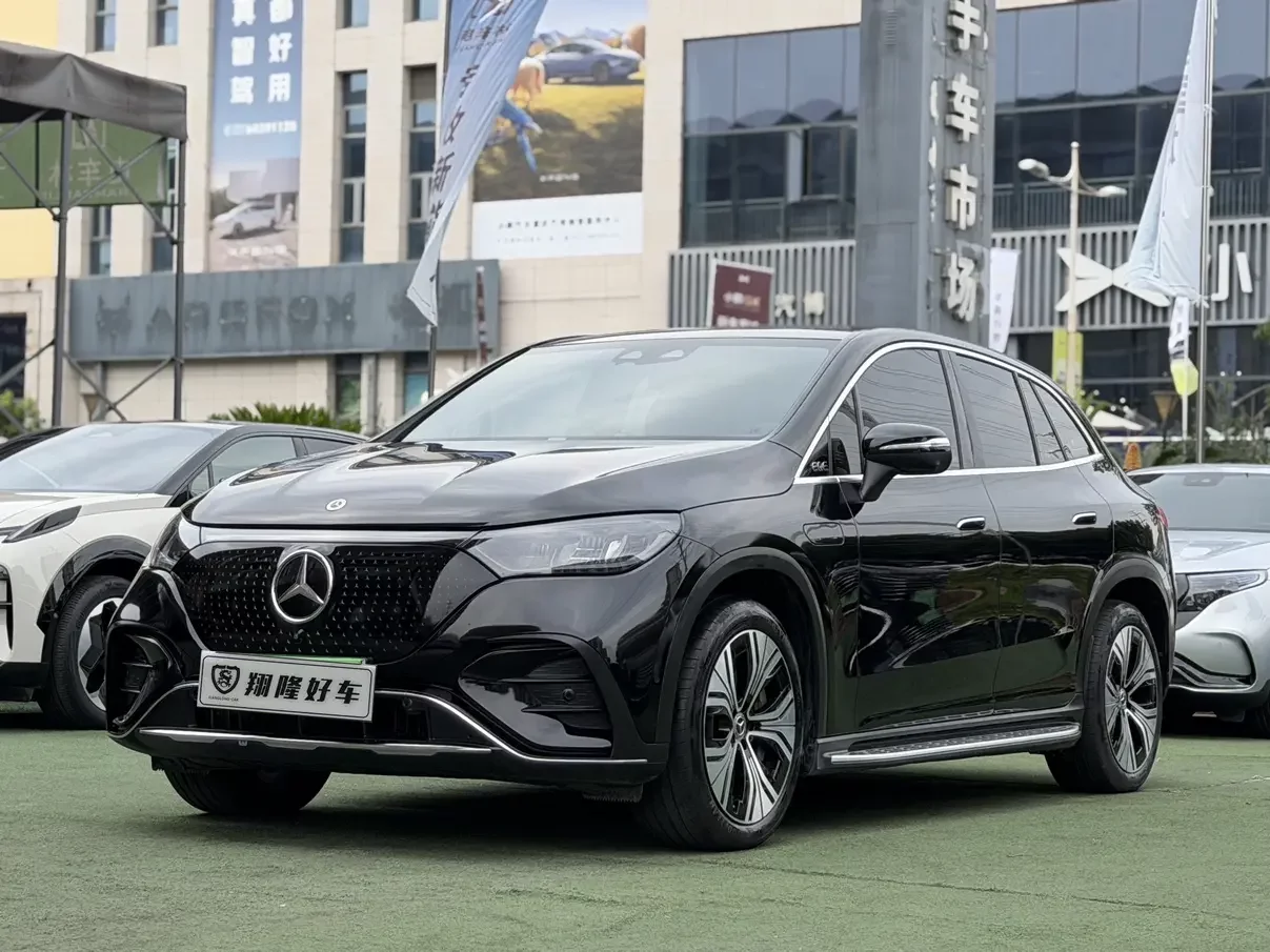 Mercedes-Benz EQE SUV