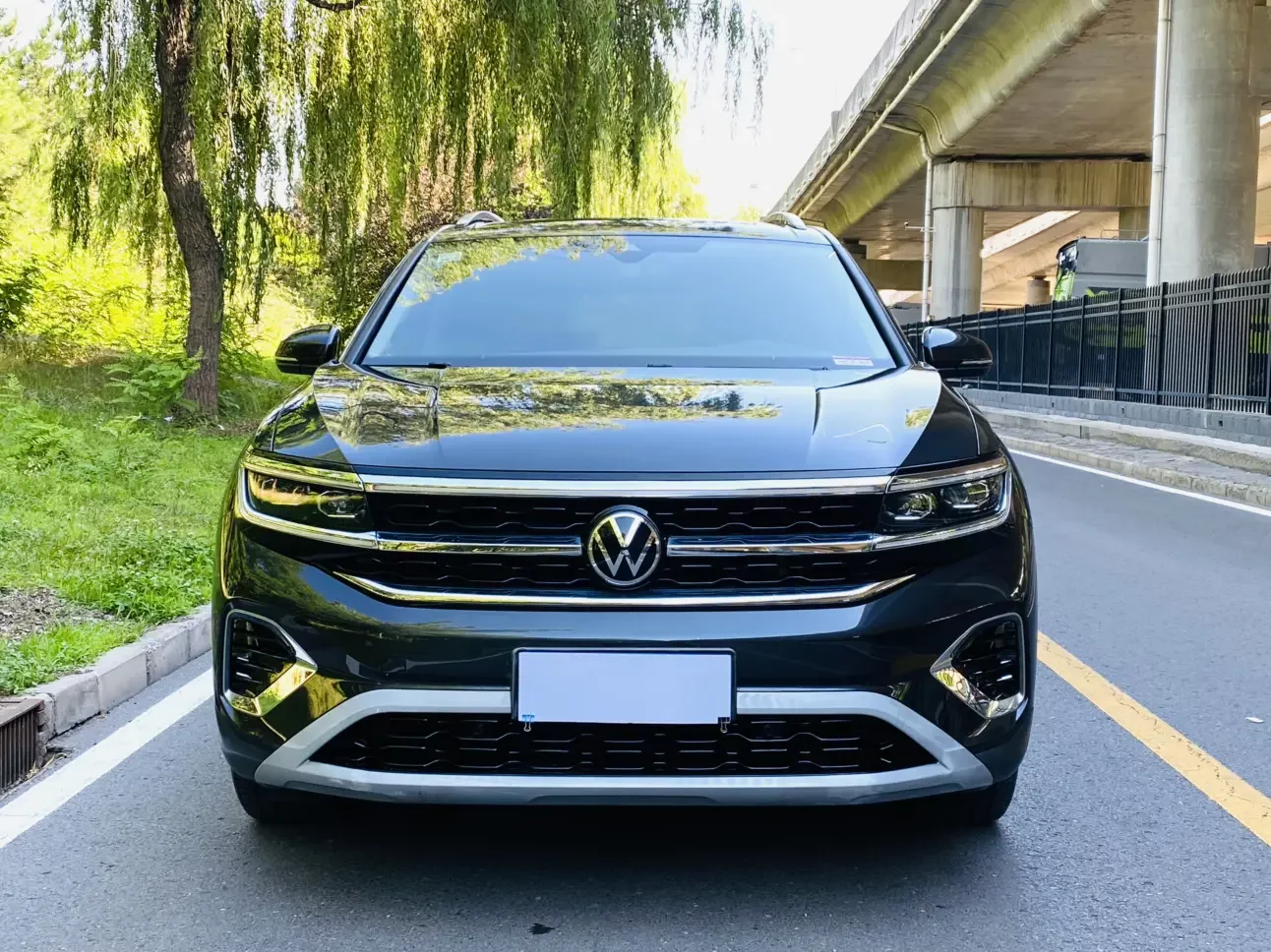 Volkswagen Talagon