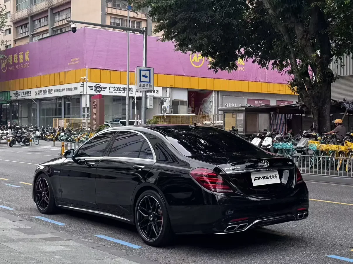 Mercedes-Benz S-Class AMG